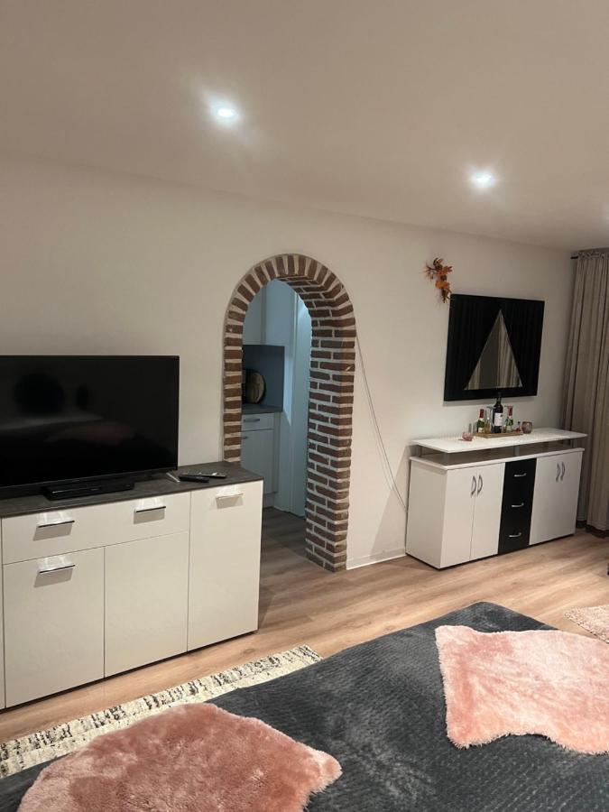 Innenstadt Souterrainwohnung * Lubeck
